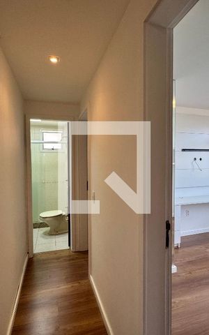 Apartamento à venda com 204m², 3 quartos e 3 vagas Apartamento à venda com 204m², 3 quartos e 3 vagasCorredor