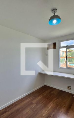 Apartamento à venda com 204m², 3 quartos e 3 vagas Apartamento à venda com 204m², 3 quartos e 3 vagasQuarto 2