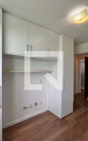 Apartamento à venda com 204m², 3 quartos e 3 vagas Apartamento à venda com 204m², 3 quartos e 3 vagasQuarto 1