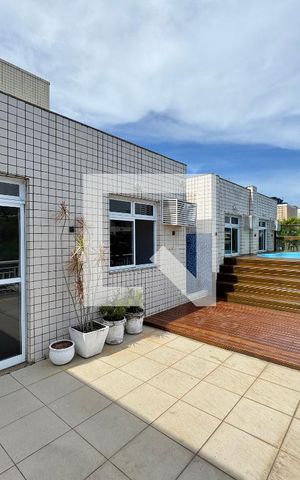 Apartamento à venda com 204m², 3 quartos e 3 vagas Apartamento à venda com 204m², 3 quartos e 3 vagasVaranda e Terraço