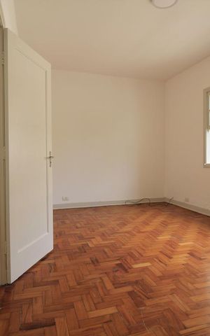 Casa à venda com 200m², 3 quartos e 5 vagasDormitório 3