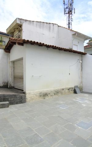 Casa à venda com 200m², 3 quartos e 5 vagasÁrea Externa