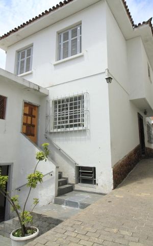 Casa à venda com 200m², 3 quartos e 5 vagasÁrea Externa