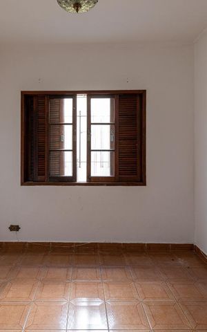 Casa à venda com 150m², 2 quartos e sem vaga Casa à venda com 150m², 2 quartos e sem vagaQuarto 1