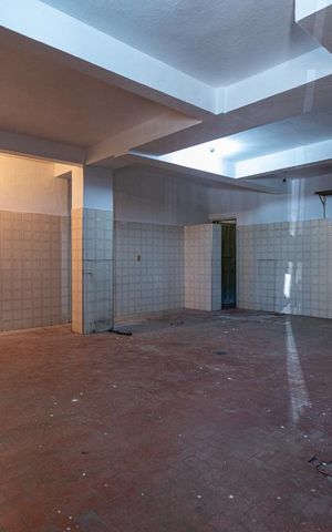 Casa à venda com 150m², 2 quartos e sem vaga Casa à venda com 150m², 2 quartos e sem vagaGaragem