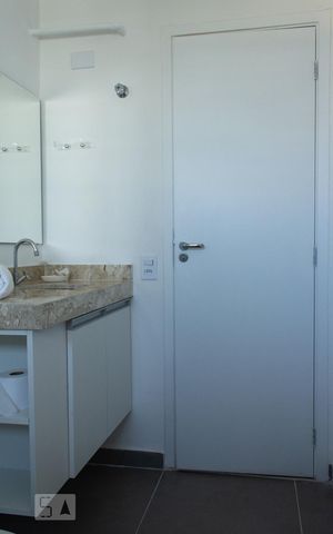 Studio à venda com 37m², 1 quarto e sem vagaBanheiro