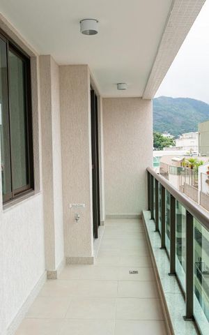 Apartamento à venda com 90m², 2 quartos e 2 vagas Apartamento à venda com 90m², 2 quartos e 2 vagasVaranda gourmet