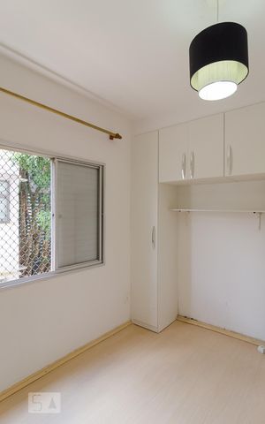 Apartamento à venda com 57m², 2 quartos e 1 vagaQuarto 2