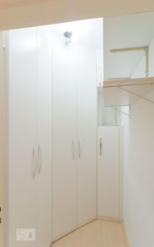 Apartamento à venda com 57m², 2 quartos e 1 vagaCloset