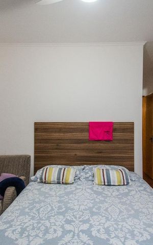 Casa à venda com 200m², 3 quartos e 3 vagasQuarto 3 Suíte