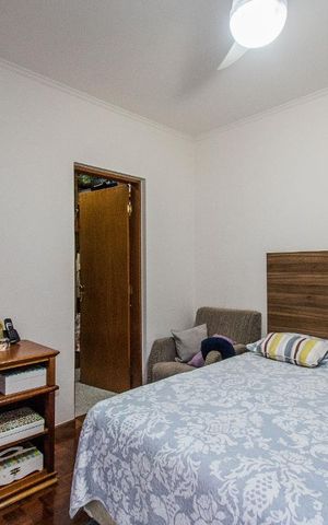 Casa à venda com 200m², 3 quartos e 3 vagasQuarto 3 Suíte