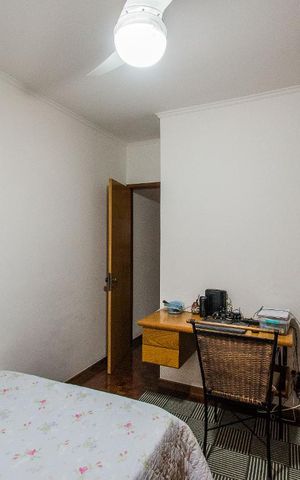 Casa à venda com 200m², 3 quartos e 3 vagasQuarto 1