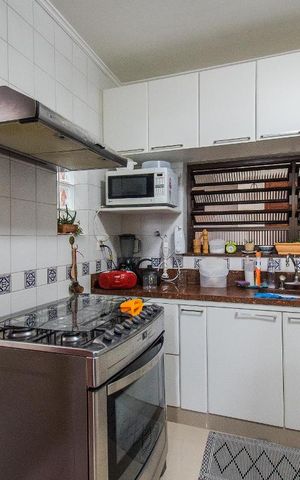 Casa à venda com 200m², 3 quartos e 3 vagasCozinha