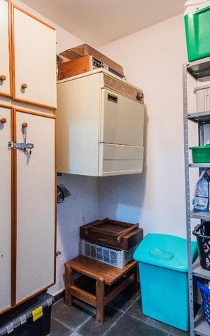Casa à venda com 200m², 3 quartos e 3 vagasQuarto de Serviço