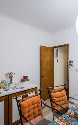 Casa à venda com 200m², 3 quartos e 3 vagasCopa