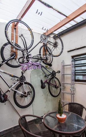 Casa à venda com 200m², 3 quartos e 3 vagasQuintal