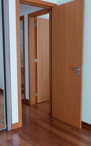 Apartamento à venda com 123m², 3 quartos e 2 vagas Apartamento à venda com 123m², 3 quartos e 2 vagasQuarto 2