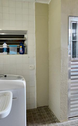 Casa à venda com 220m², 3 quartos e 2 vagasÁrea de Serviço