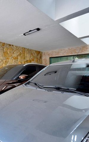 Casa à venda com 220m², 3 quartos e 2 vagasGaragem