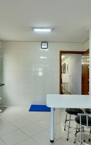 Casa à venda com 220m², 3 quartos e 2 vagasCozinha
