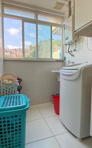 Apartamento à venda com 181m², 3 quartos e 2 vagasÁrea de Serviço