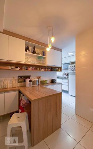 Apartamento à venda com 181m², 3 quartos e 2 vagasCozinha