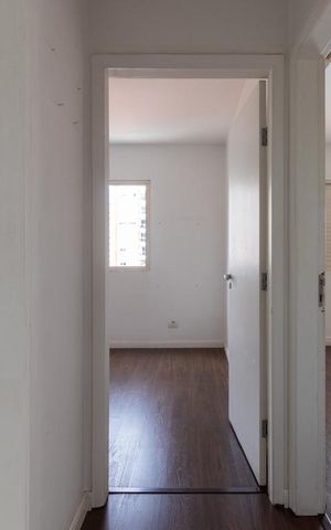 Apartamento à venda com 80m², 2 quartos e 1 vaga Apartamento à venda com 80m², 2 quartos e 1 vagaCorredor