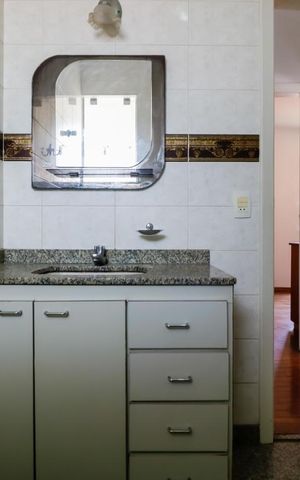 Apartamento à venda com 60m², 2 quartos e 1 vagaBanheiro