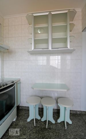 Apartamento à venda com 60m², 2 quartos e 1 vagaCozinha