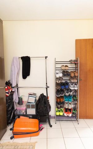Casa à venda com 150m², 3 quartos e 2 vagas Casa à venda com 150m², 3 quartos e 2 vagasQuarto