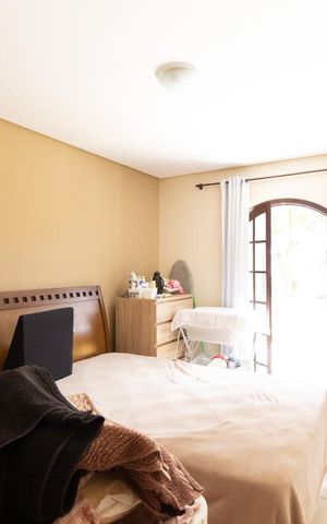Casa à venda com 150m², 3 quartos e 2 vagas Casa à venda com 150m², 3 quartos e 2 vagasQuarto