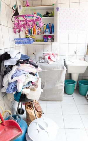 Casa à venda com 150m², 3 quartos e 2 vagas Casa à venda com 150m², 3 quartos e 2 vagasCozinha