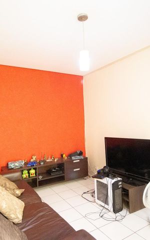 Casa à venda com 150m², 3 quartos e 2 vagas Casa à venda com 150m², 3 quartos e 2 vagasSala