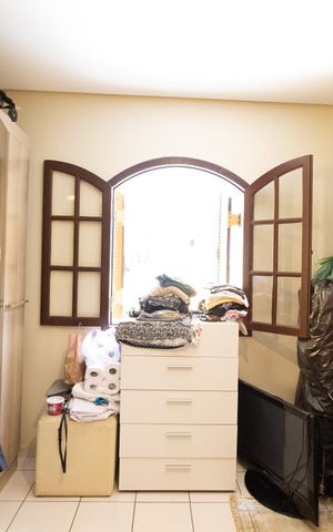 Casa à venda com 150m², 3 quartos e 2 vagas Casa à venda com 150m², 3 quartos e 2 vagasQuarto