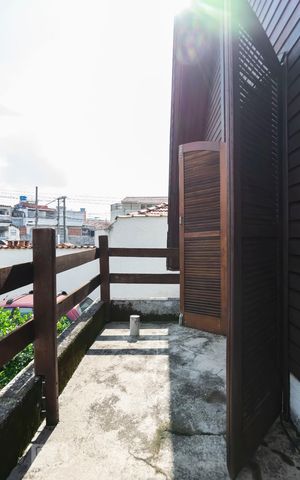Casa à venda com 220m², 3 quartos e 2 vagasCobertura - Varanda