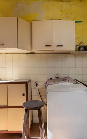 Casa à venda com 220m², 3 quartos e 2 vagasÁrea de serviço