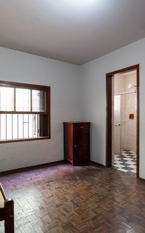 Casa à venda com 220m², 3 quartos e 2 vagasQuarto 3 - Suíte
