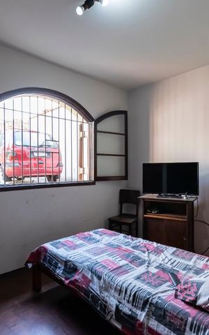 Casa à venda com 220m², 3 quartos e 2 vagasQuarto 1
