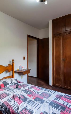 Casa à venda com 220m², 3 quartos e 2 vagasQuarto 1