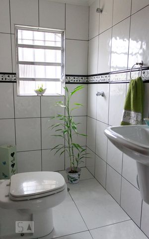 Casa à venda com 199m², 3 quartos e 2 vagasBanheiro 3