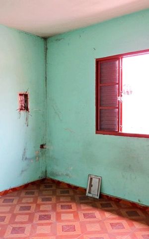 Casa à venda com 210m², 5 quartos e 2 vagas Casa à venda com 210m², 5 quartos e 2 vagasQuarto 3