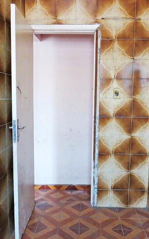 Casa à venda com 210m², 5 quartos e 2 vagas Casa à venda com 210m², 5 quartos e 2 vagasBanheiro 4