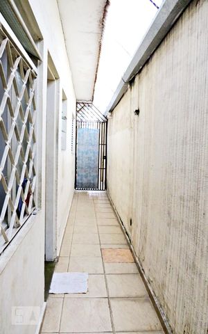 Casa à venda com 210m², 5 quartos e 2 vagas Casa à venda com 210m², 5 quartos e 2 vagasQuintal