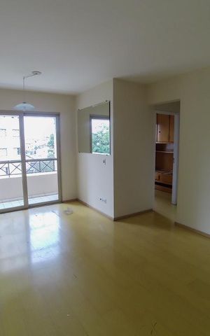 Apartamento à venda com 70m², 2 quartos e 1 vaga Apartamento à venda com 70m², 2 quartos e 1 vagaSala