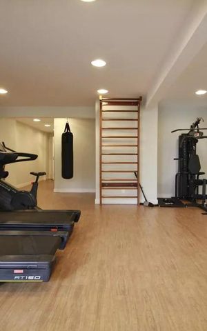 Apartamento à venda com 75m², 2 quartos e 2 vagas Apartamento à venda com 75m², 2 quartos e 2 vagasAcademia