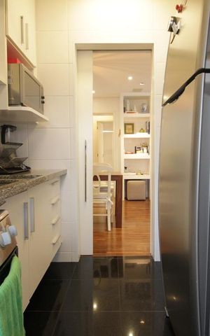 Apartamento à venda com 75m², 2 quartos e 2 vagasCozinha