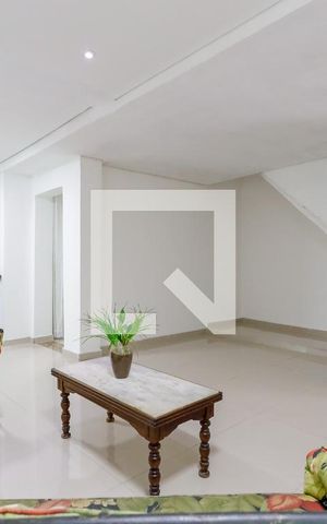 Casa à venda com 480m², 4 quartos e sem vaga Casa à venda com 480m², 4 quartos e sem vagaSala 2