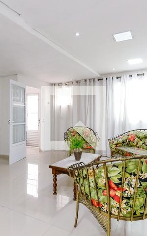 Casa à venda com 480m², 4 quartos e sem vaga Casa à venda com 480m², 4 quartos e sem vagaSala 2
