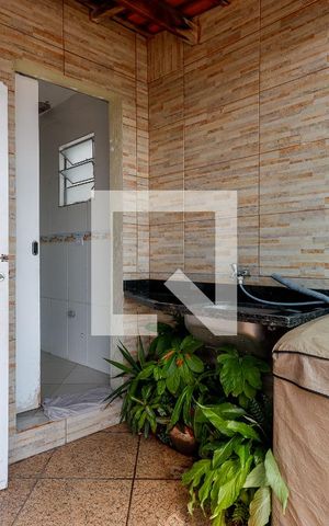 Casa à venda com 480m², 4 quartos e sem vaga Casa à venda com 480m², 4 quartos e sem vagaÁrea de Serviço