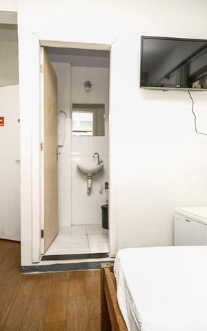 Casa à venda com 700m², 15 quartos e 1 vaga Casa à venda com 700m², 15 quartos e 1 vagaSuíte 1